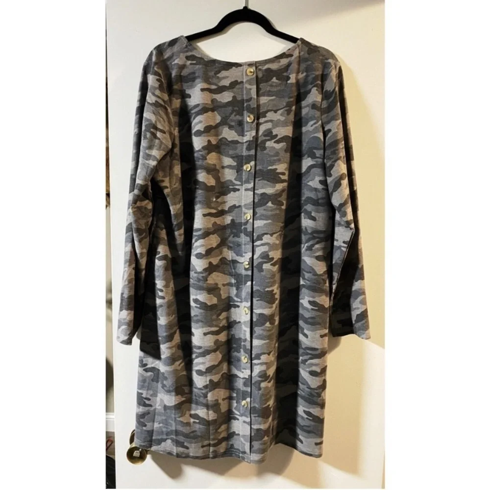 DAVI & DANI Camo Sweater Dress